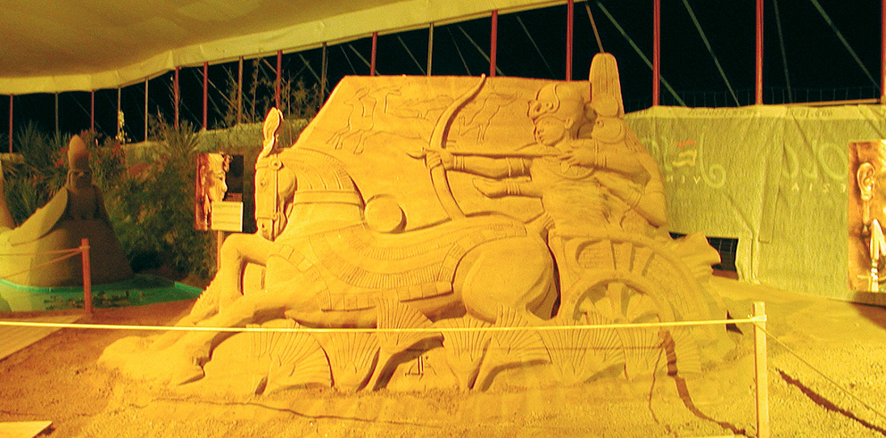 ARTISTS IN SAND