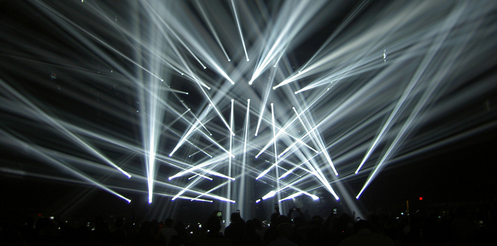 Clay Paky Sharpy Fixtures Illuminate Drake’s Club Paradise Tour