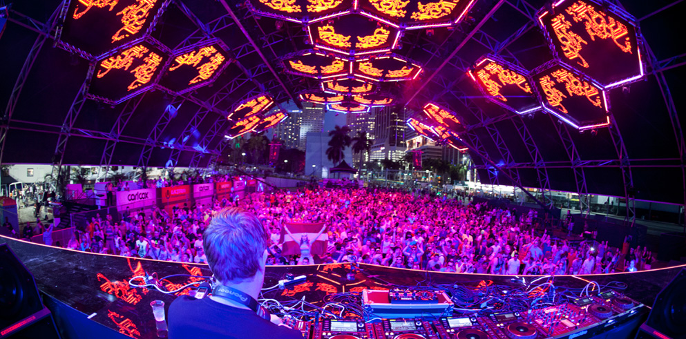 Clay Paky Lights Up the Ultra Music Festival in Miami