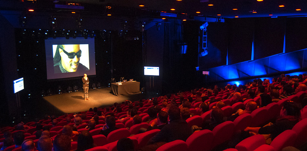 Prolight and Clay Paky play godfather to the first ever Patrick Woodroffe workshop in Poland