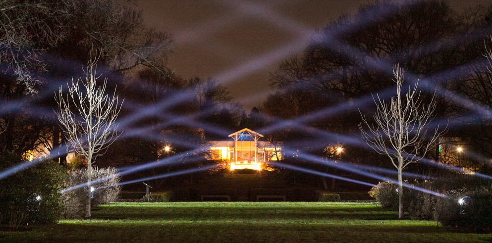 Clay Paky Igloos Domes and Sharpys Shine a Light on Holiday Trees in Chicago