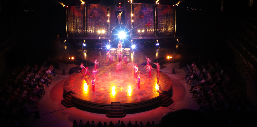 Clay Paky provides “magnificent” light for Cirque du Soleil’s Dralion
