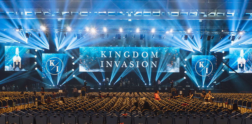 Claypaky and Illuminate Productions shine at Kingdom Invasion 2017