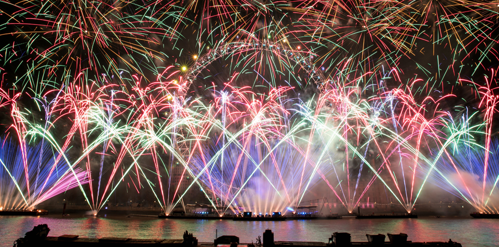 Claypaky Mythos 2 Light Up London’s Official New Year Fireworks