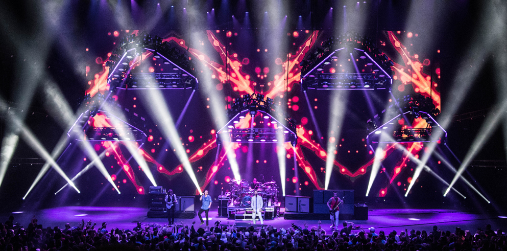 Bobby Grey Delivers for Rock Band 311’s Concert Marathon in Las Vegas with Claypaky’s Versatile Mythos 2 Fixtures