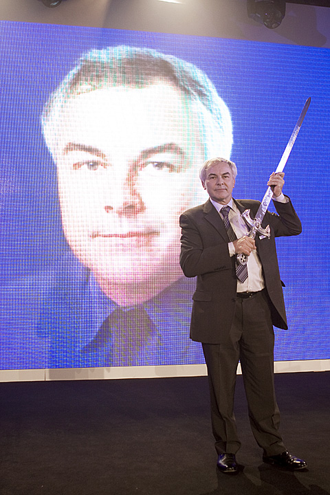 Mark White accepts for Lifetime Recognition