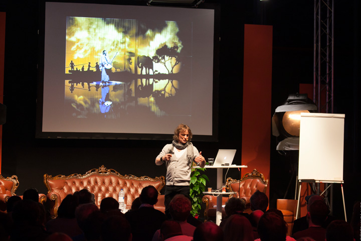 Luc Lafortune: poetry and light on his European "tour" - Paris