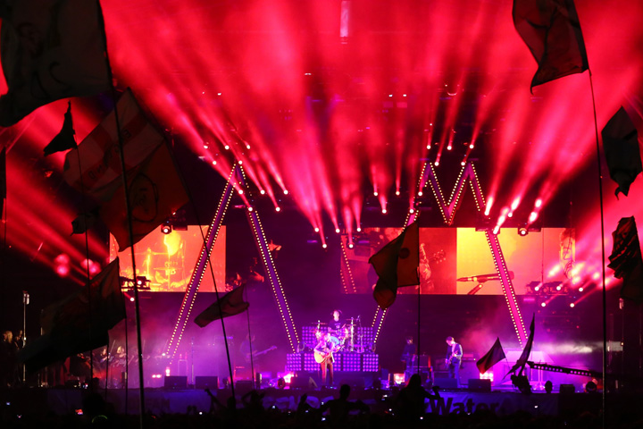 Clay Paky lights Help Arctic Monkeys Dazzle 135,000 at Glastonbury