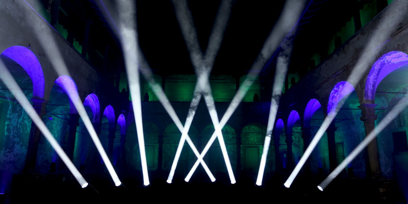 Arolla Aqua Family Long Throw Precision Optics