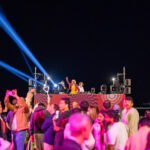 Go to photo 3